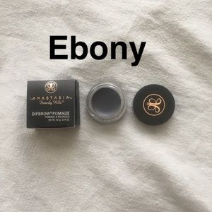 Anastasia Beverly Hills Brow pomade